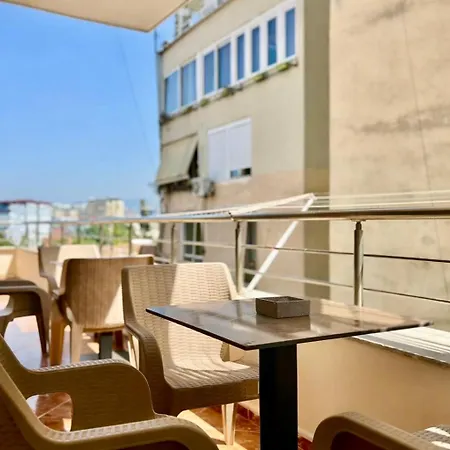 - Free Parking - Balcony Lejlighed